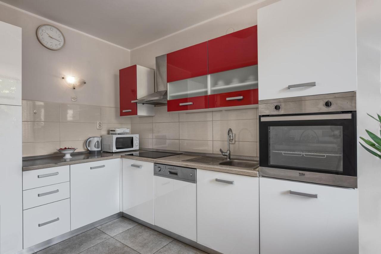 M & M Apartment PUY Eksteriør bilde
