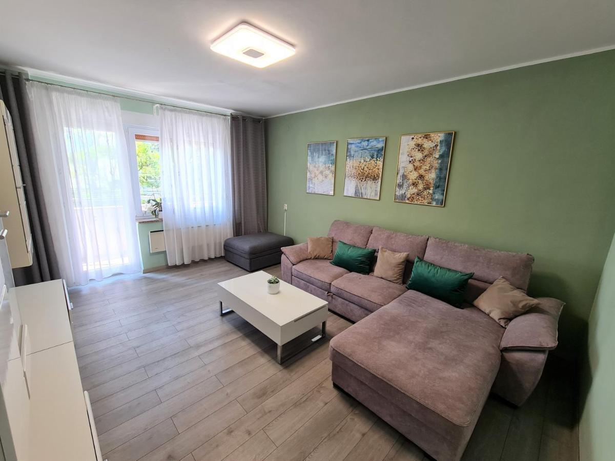 M & M Apartment PUY Eksteriør bilde